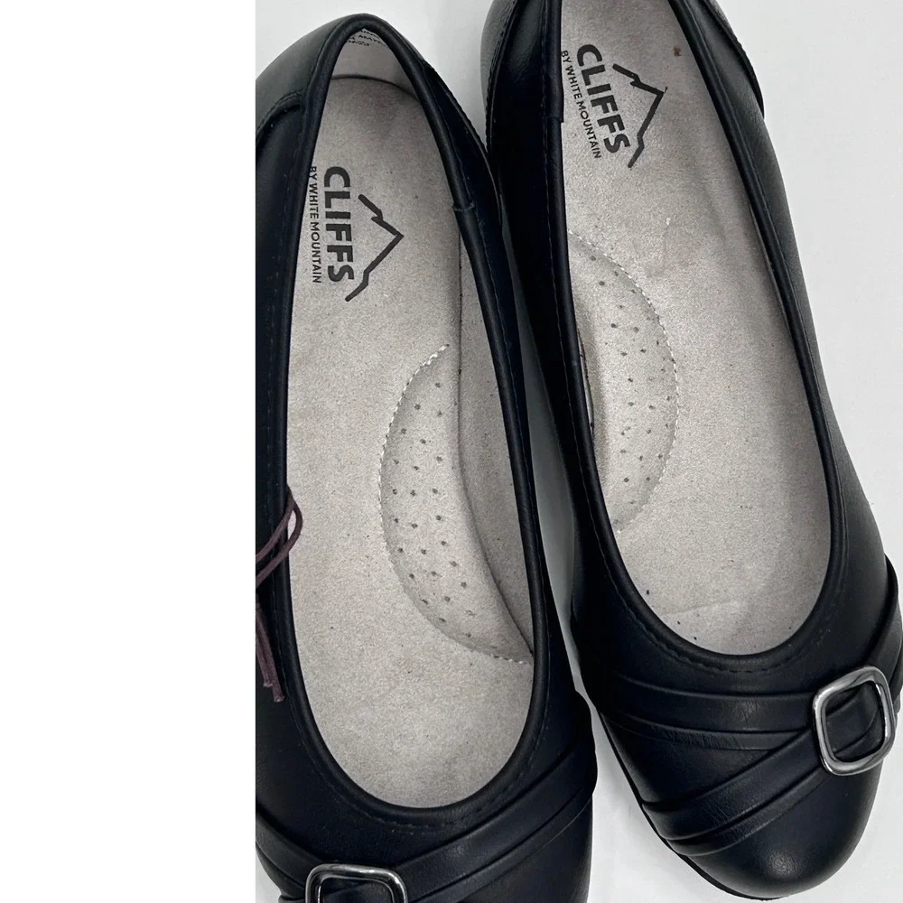 Cliffs White Mountain Calming Black Wide Width Buckle Ballet Flats Size 8.5W NWT